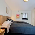 דירה Prime Location Amazing King Bed Colorful Oasis