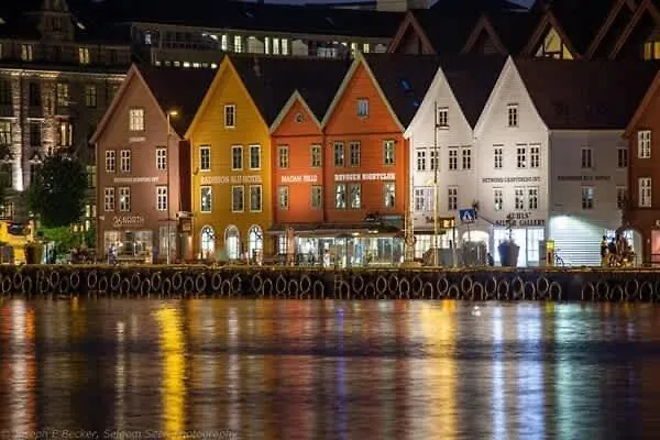 דירה Prime Location Amazing King Bed Colorful Oasis *